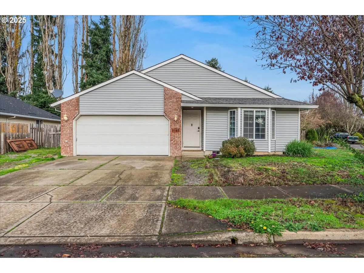 2367 Dorsey Dr, Hubbard, OR 97032 - Image #1