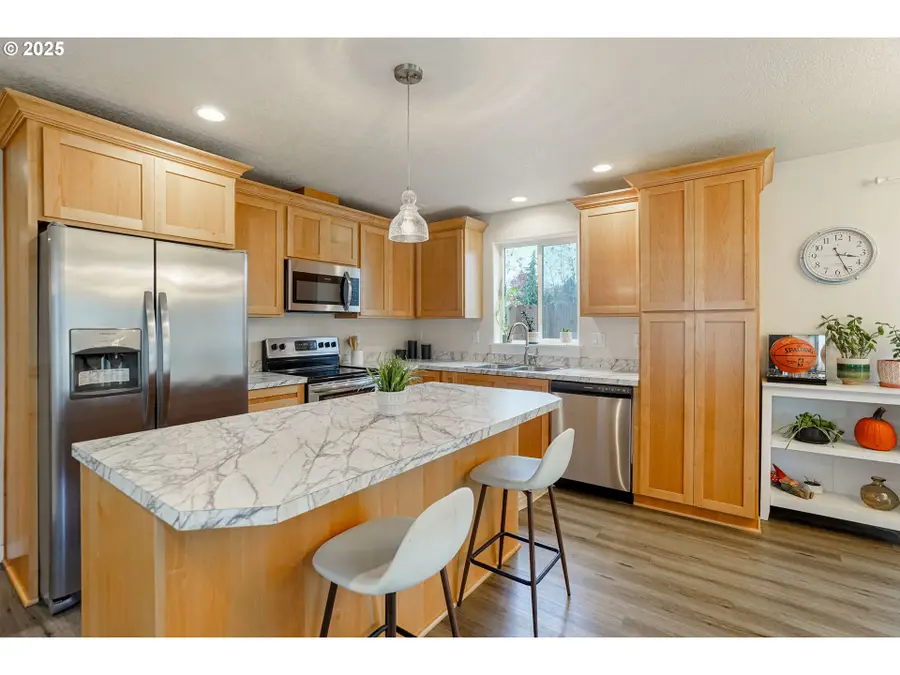 3902 Hawthorne Ave, Salem, OR 97301 - Image #3