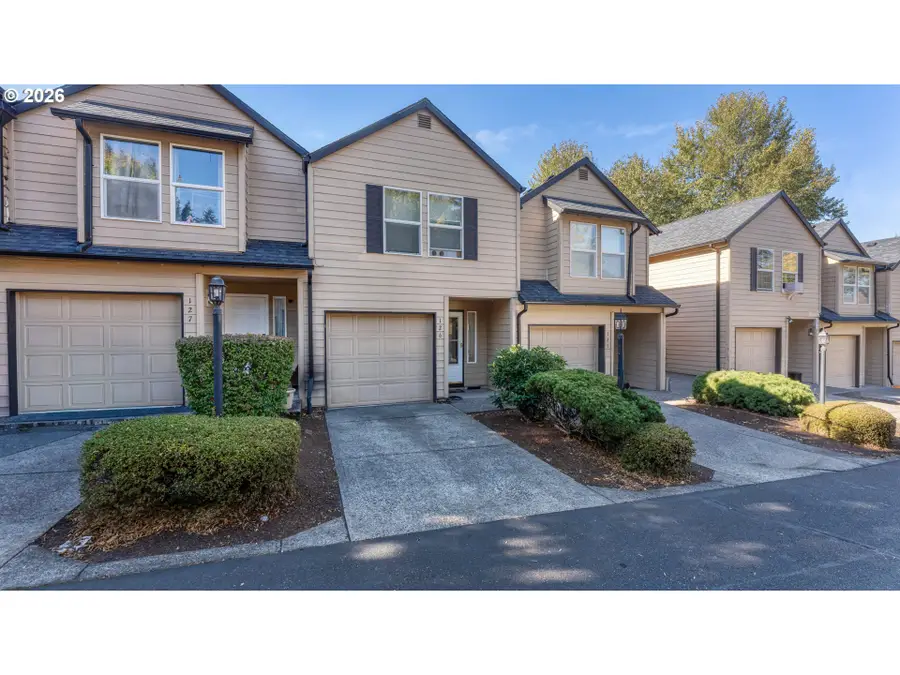 13949 Beavercreek Rd #126, Oregon City, OR 97045 - #2