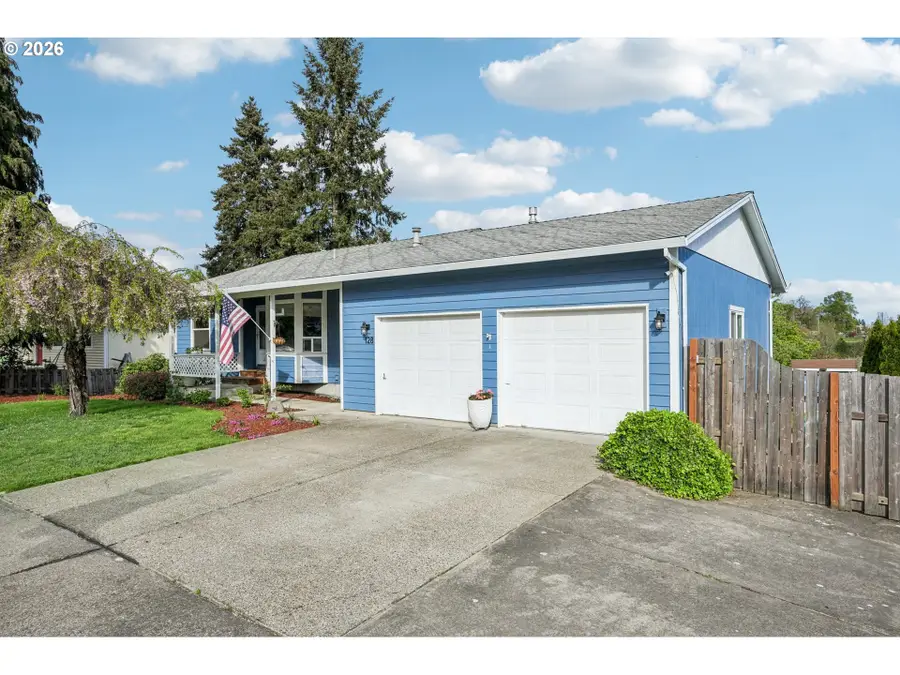 128 N 31st Ave, Cornelius, OR 97113 - #2