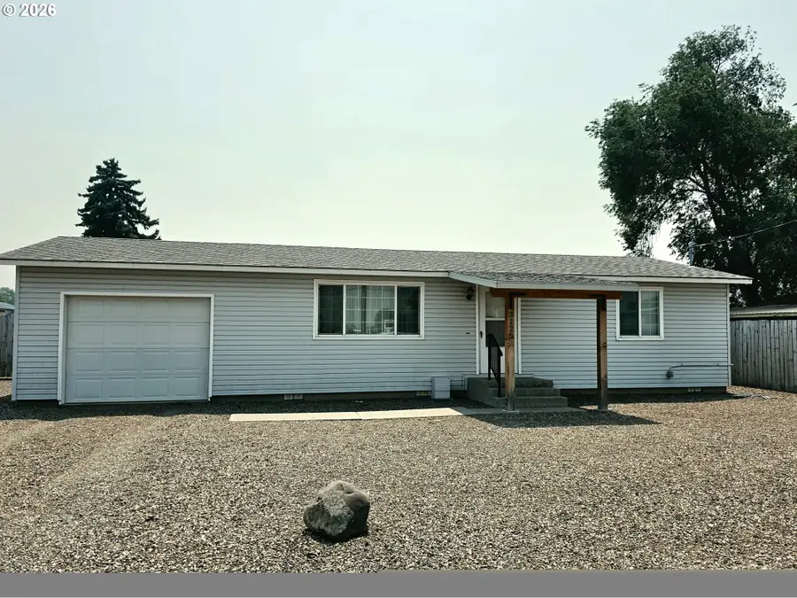 3125 E St, Baker City, OR 97814 - #2