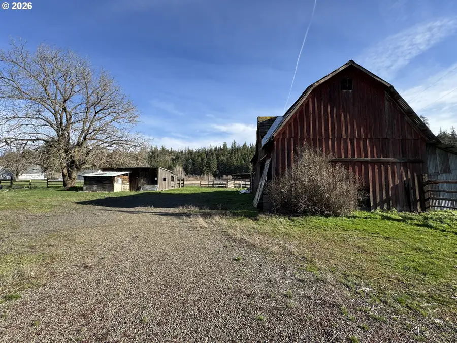 1550 Hwy 97, Goldendale, WA 98620 - #2