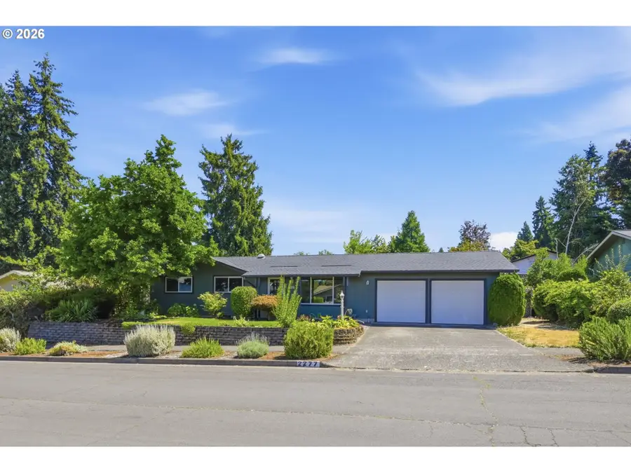 2277 Churchill St, Eugene, OR 97405 - #2