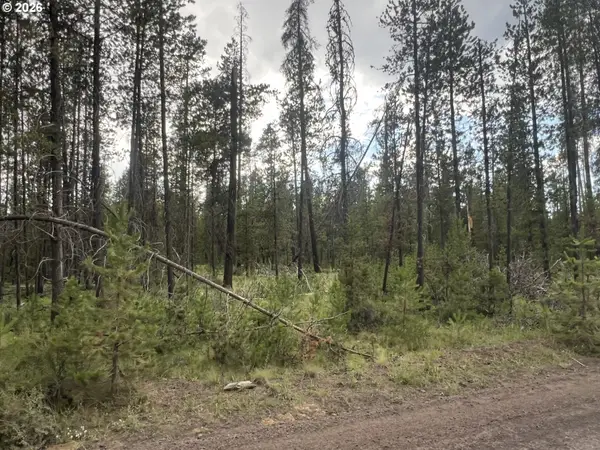 55970 Browning Dr, Bend, OR 97707