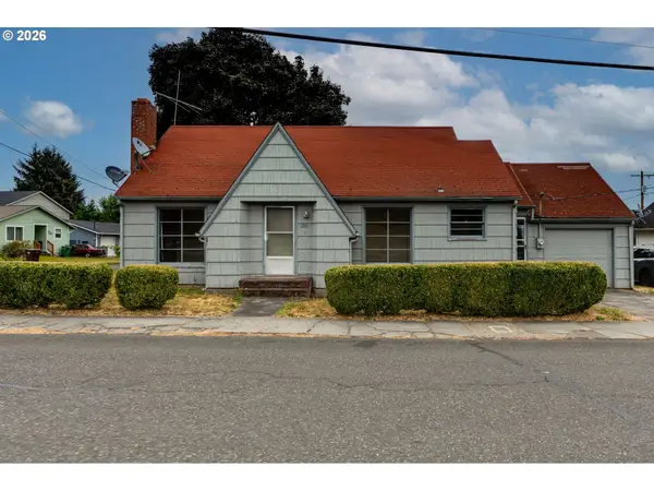 204 S Vernonia Rd, StHelens, OR 97051