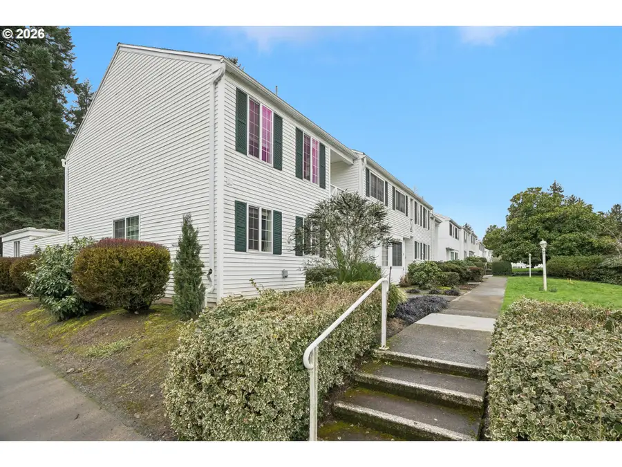 13050 SW 17th St, Beaverton, OR 97008 - #3