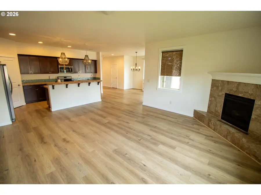 506 N 39th Pl, Ridgefield, WA 98642 - #3