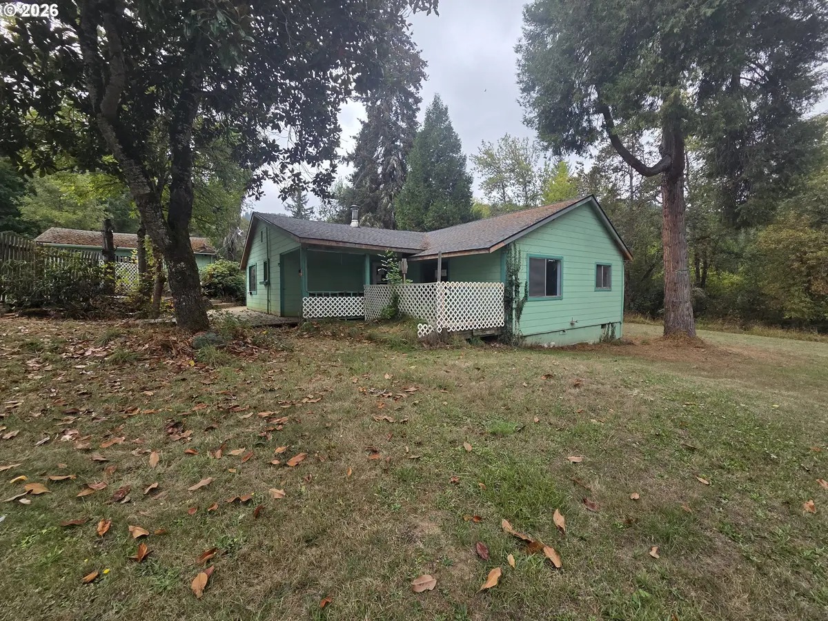 5021 Buckhorn Rd, Roseburg, OR 97470 - #1