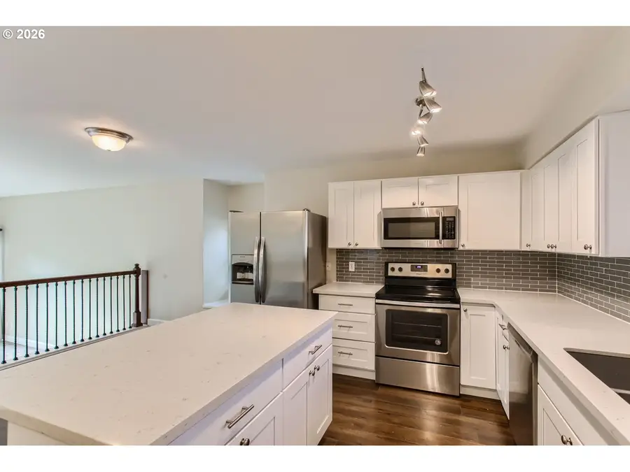 4 Touchstone #143, Lake Oswego, OR 97035 - #3