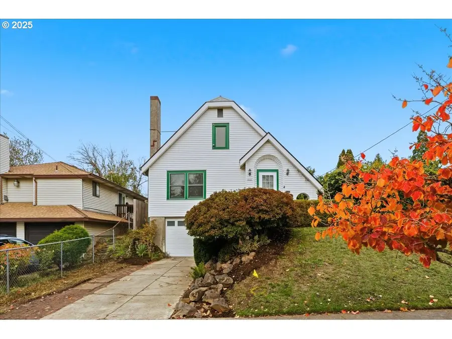 4005 SE Boise St, Portland, OR 97202 - Image #2