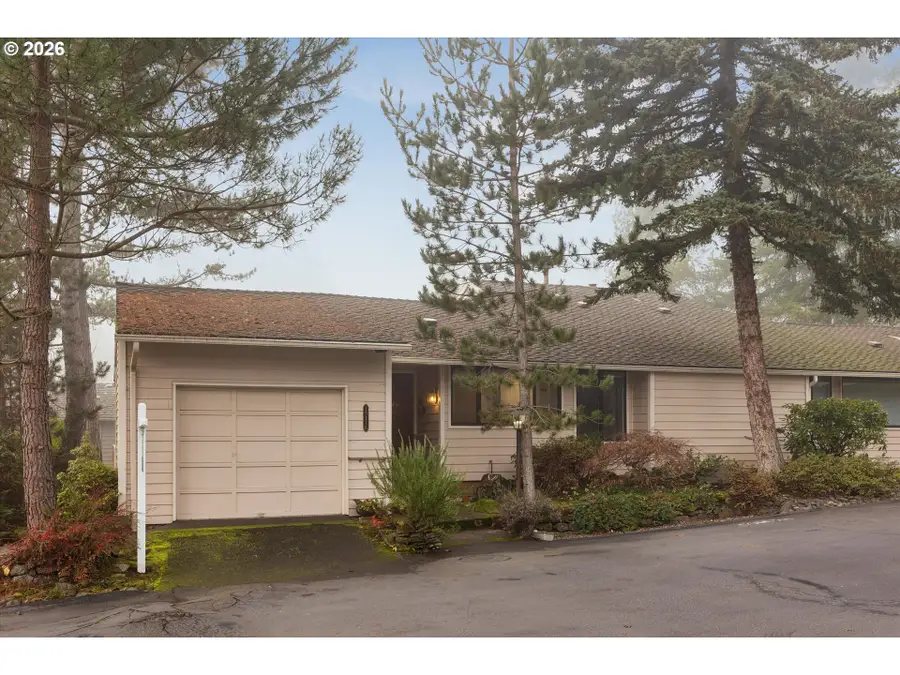 15116 SW Trillium Ln, Beaverton, OR 97007 - Image #2