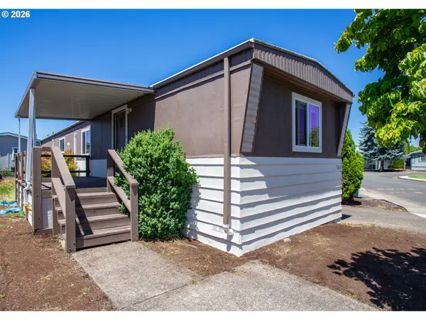 1199 N Terry St #165, Eugene, OR 97402