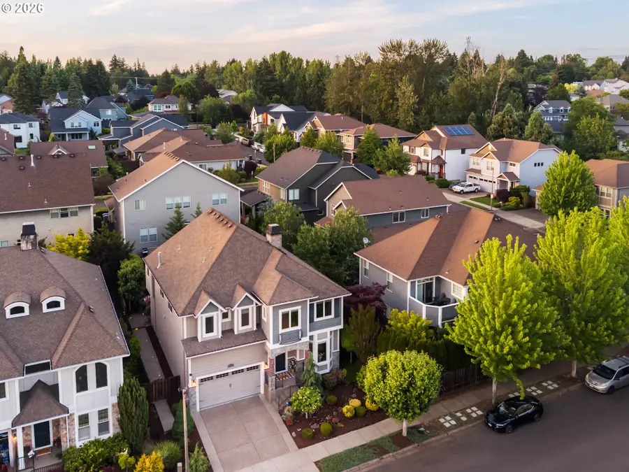 14873 SW Burgundy Ct, Tigard, OR 97224 - #2