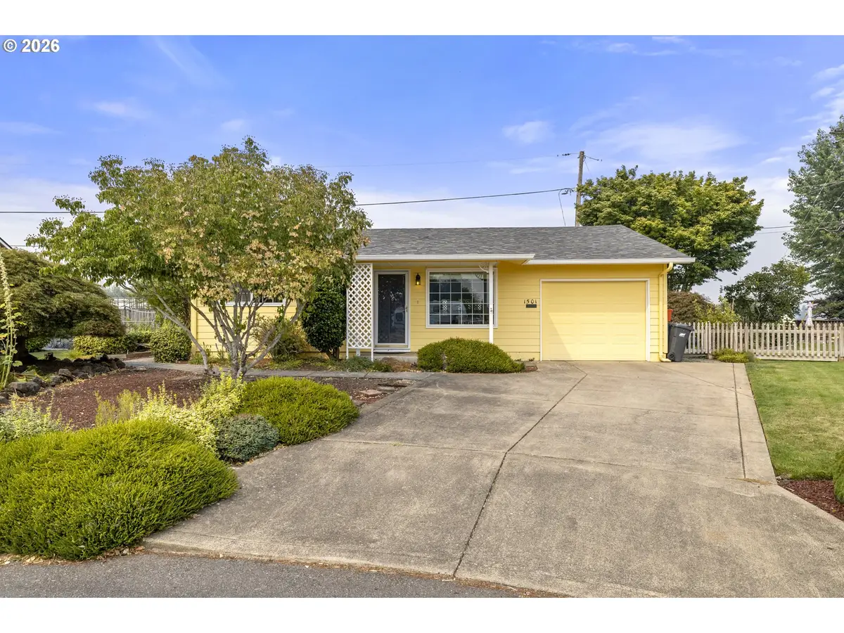 1501 Newport Way, Woodburn, OR 97071 - #1