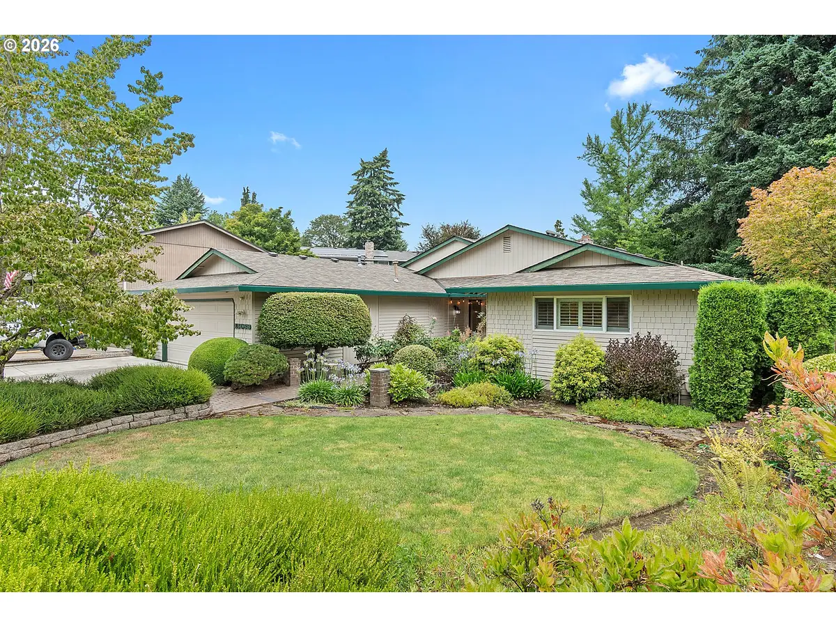 13068 SE Capistrano Ct, Milwaukie, OR 97222 - #1