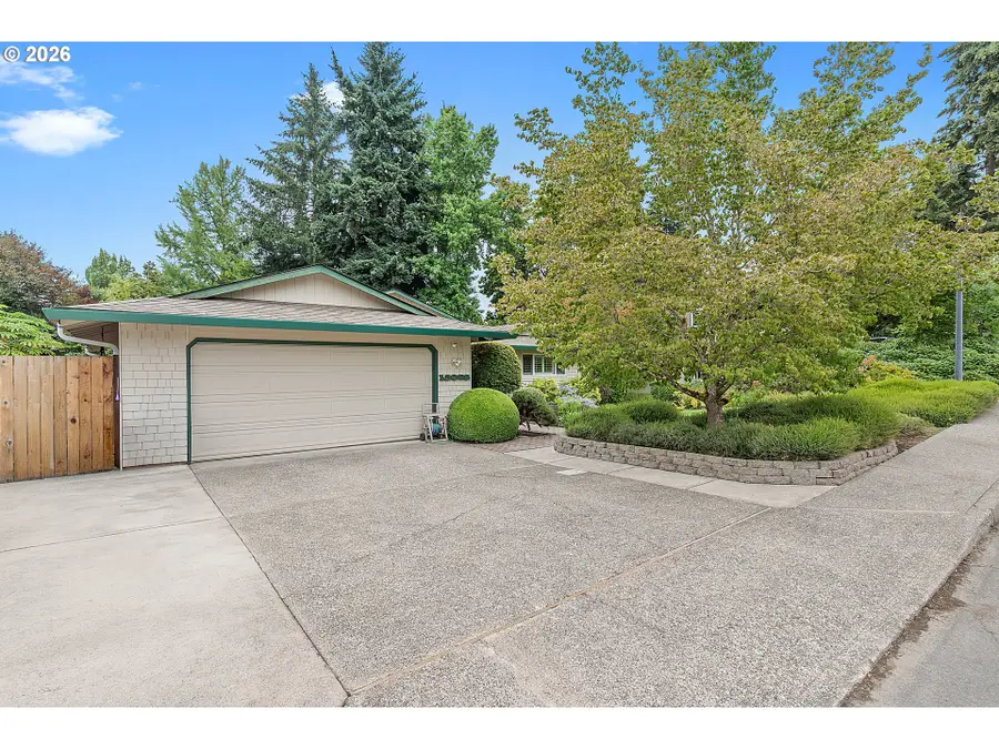13068 SE Capistrano Ct, Milwaukie, OR 97222 - #3