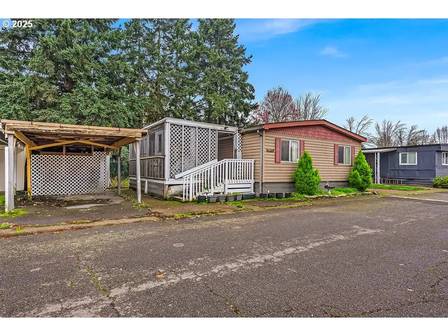 4882 NE Lancaster Dr #127, Salem, OR 97305 - Image #2