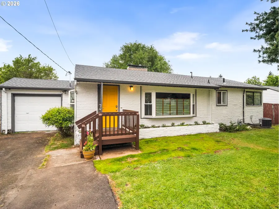 321 SE 108th Ave, Portland, OR 97216 - #2
