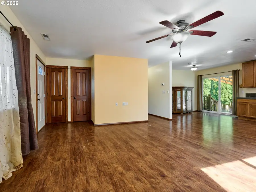 1612 Habitat Ln, Silverton, OR 97381 - #3