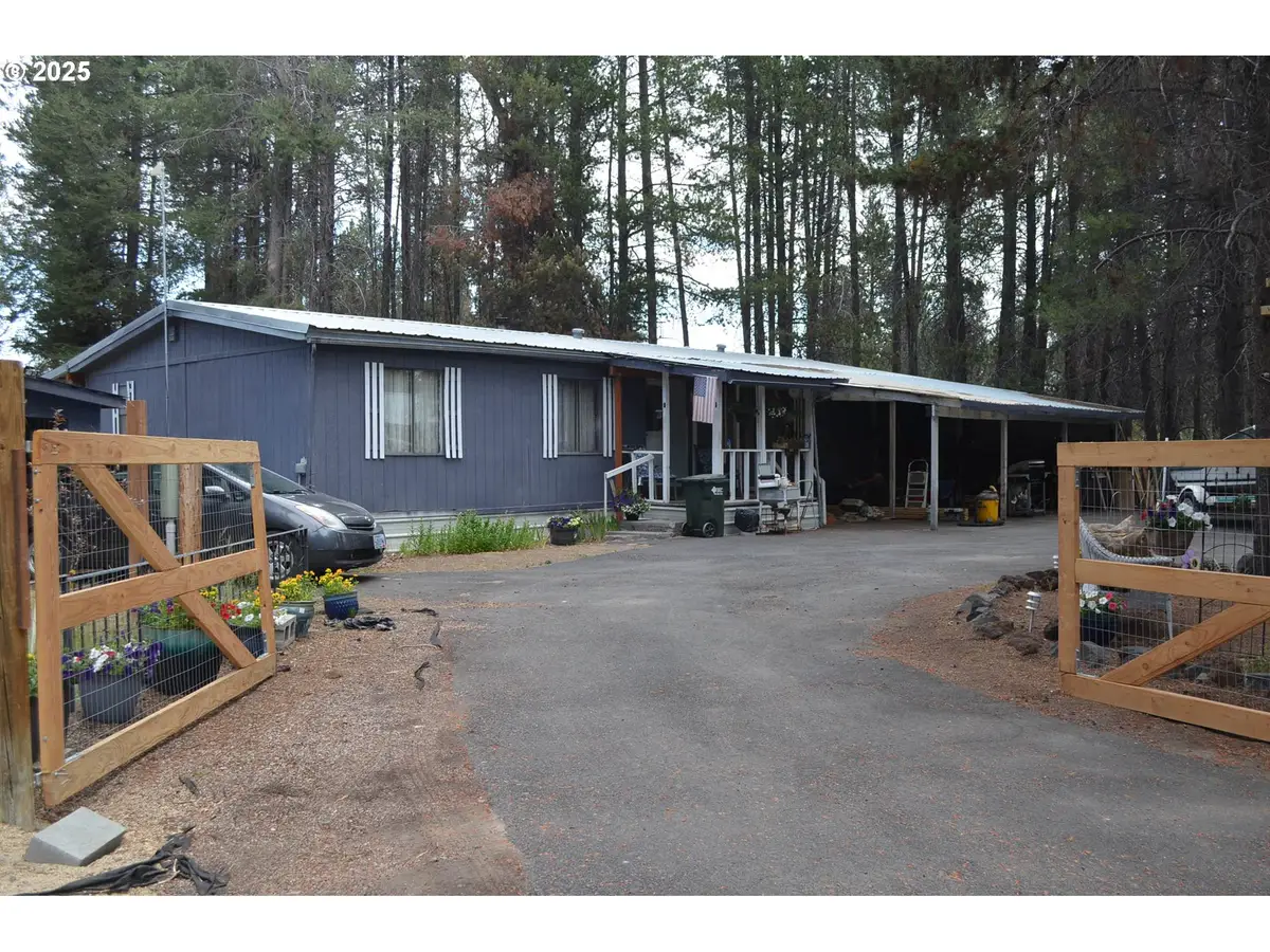 136028 Highway 97, Crescent, OR 97733 - Image #1