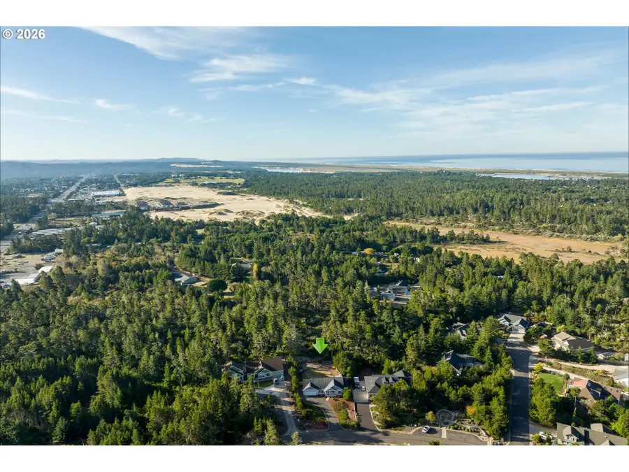 5286 Dunewood Dr, Florence, OR 97439 - #2