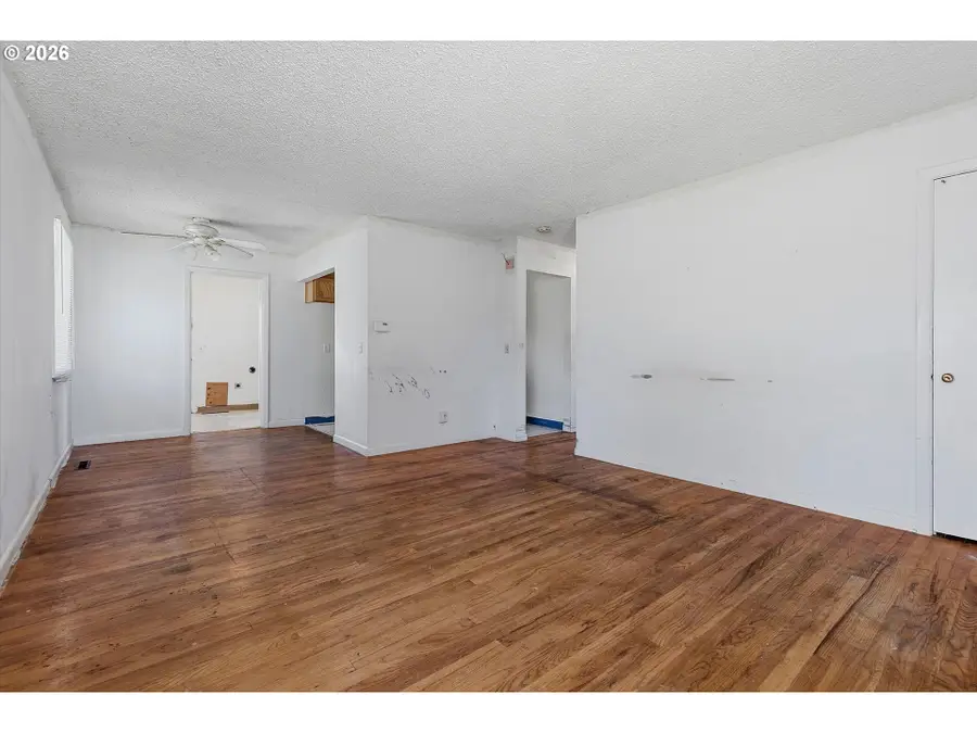 2551 Cambridge St, West Linn, OR 97068 - #3