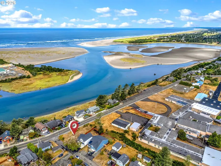 750 17th Ave, Seaside, OR 97138 - #2
