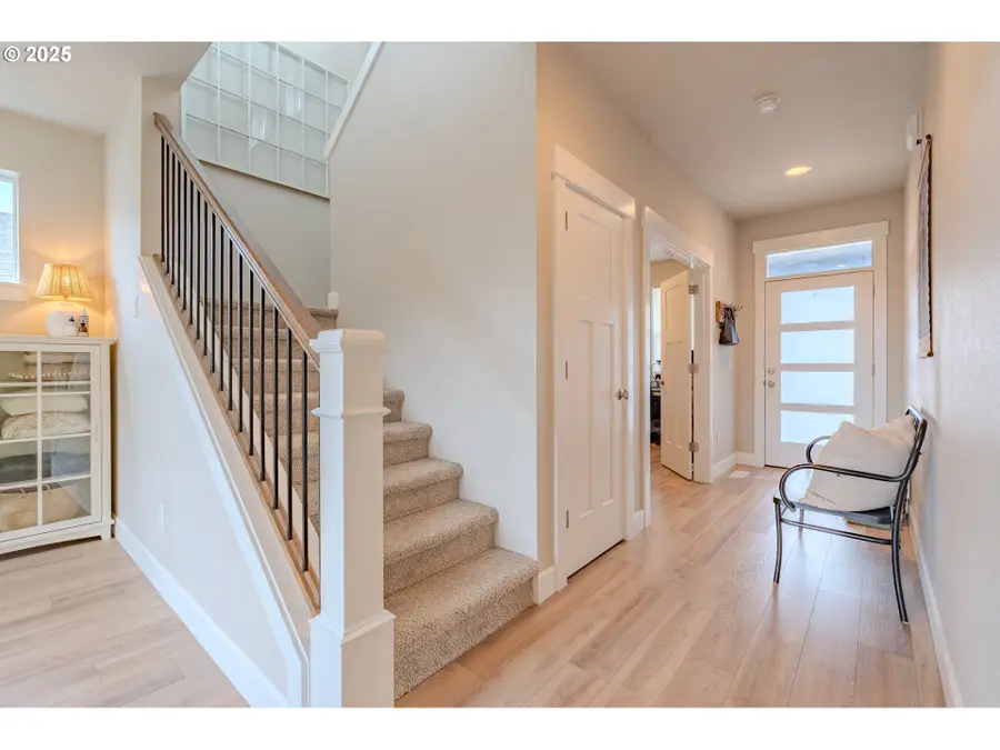 1900 NW 26th Ave, Battle Ground, WA 98604 - Image #3