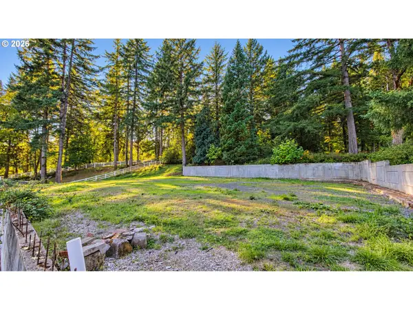 91040 Hill Rd, Springfield, OR 97478