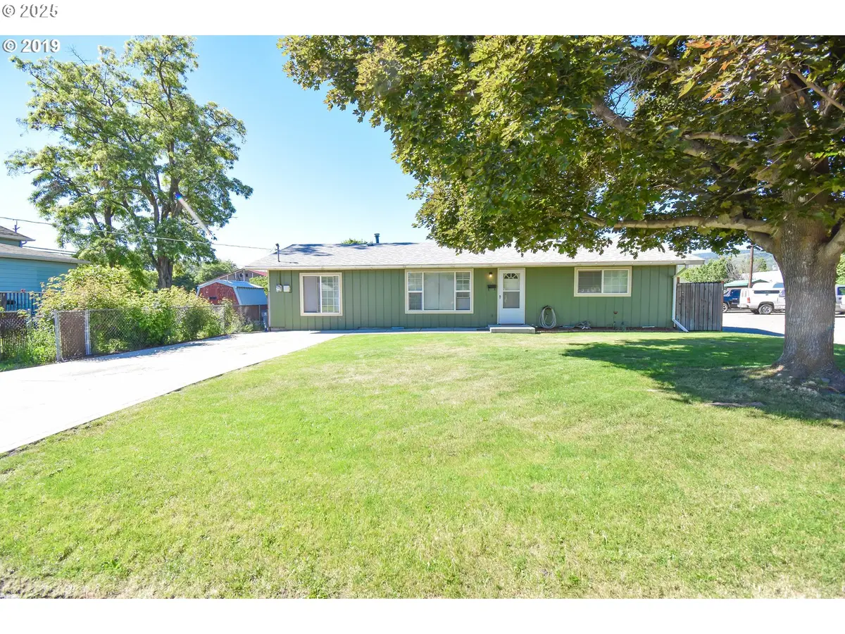1412 T Ave, La Grande, OR 97850 - Image #1
