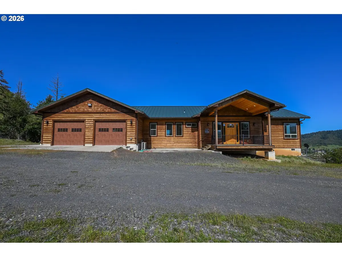 1757 Riddle By Pass Rd, Riddle, OR 97469 - #1