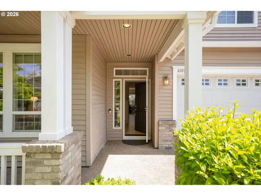 4092 NW Scottsdale Dr, Beaverton, OR 97006 - #2