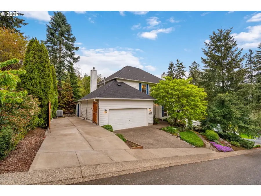 3327 SW Arnold Heights Ter, Portland, OR 97219 - #2