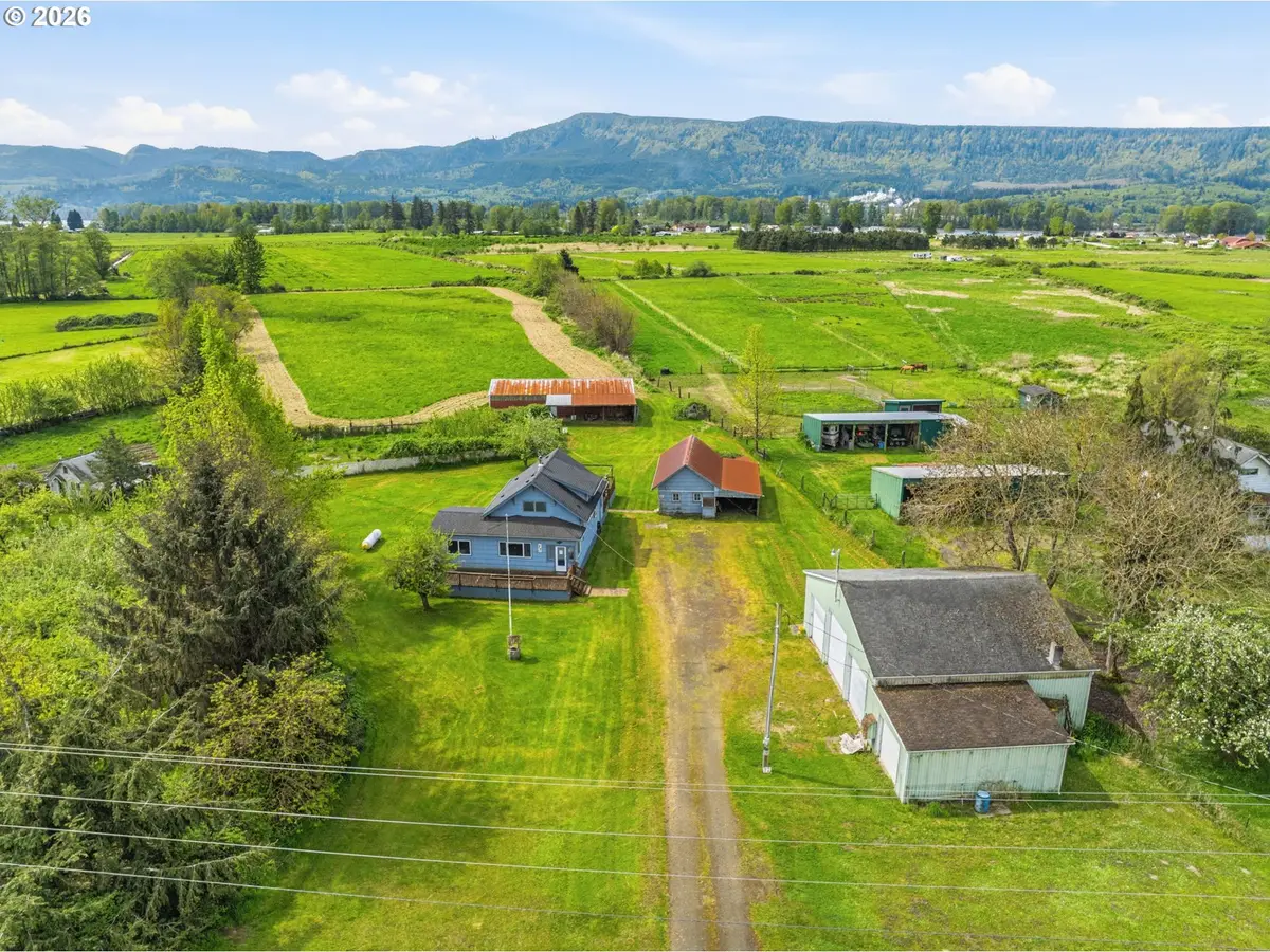 77 S Welcome Slough Rd, Cathlamet, WA 98612 - #1