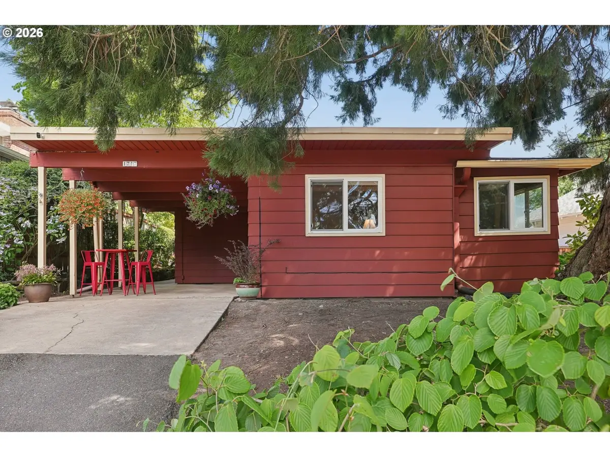 1717 SW Canby St, Portland, OR 97219 - #1