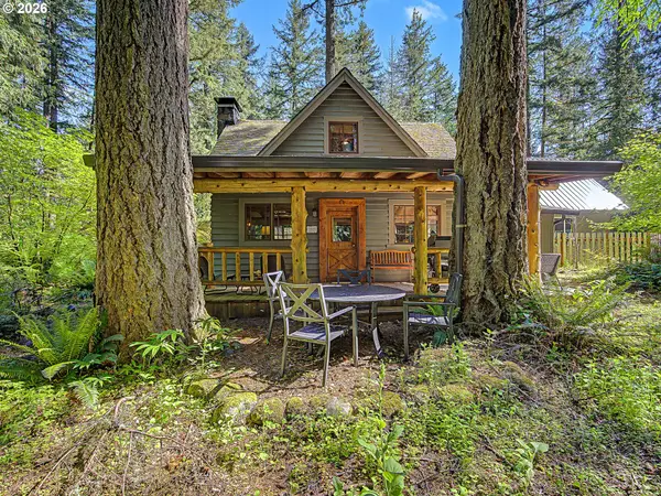23094 E Wallace Ave, Brightwood, OR 97011