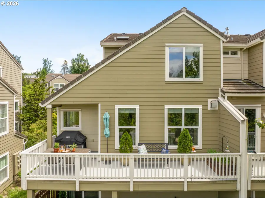 2649 NW Kennedy Ct, Portland, OR 97229 - #3