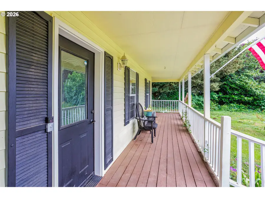 110 E Heritage Ln, Yacolt, WA 98675 - #2