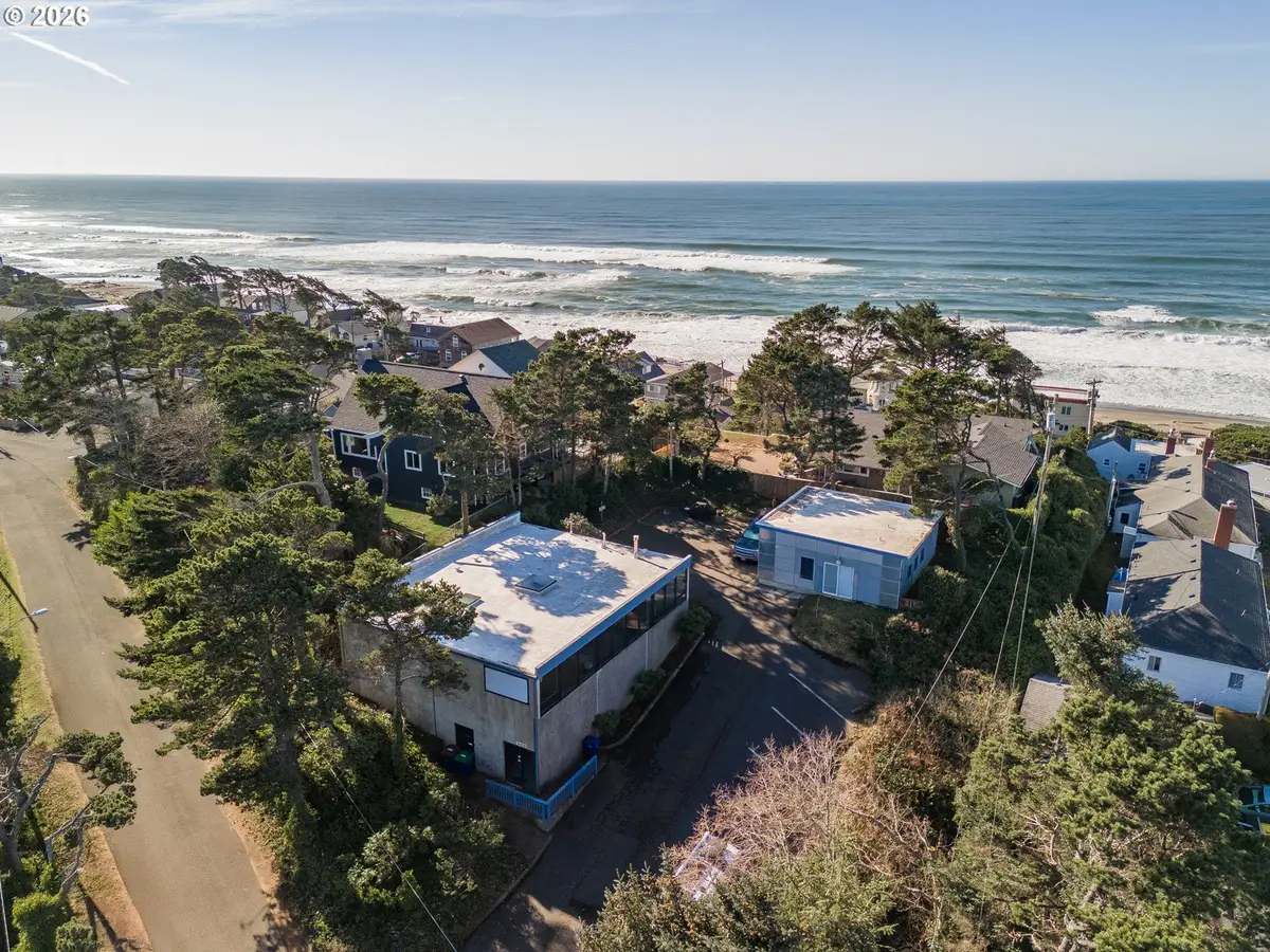 4333 SW Coast Ave, Lincoln City, OR 97367 - #1
