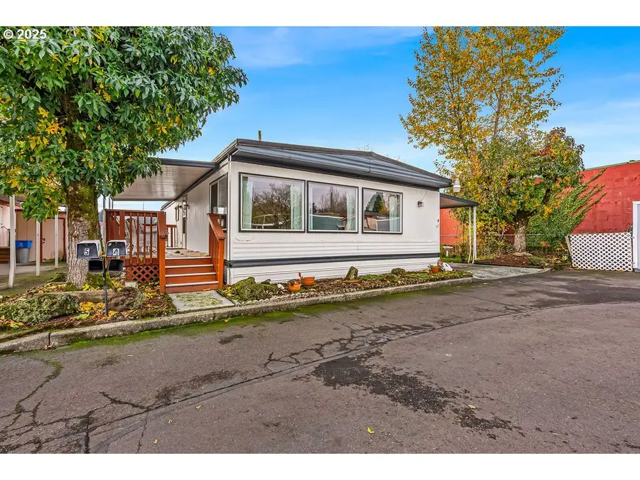 4400 SE Roethe Rd #4, Milwaukie, OR 97267 - Image #3