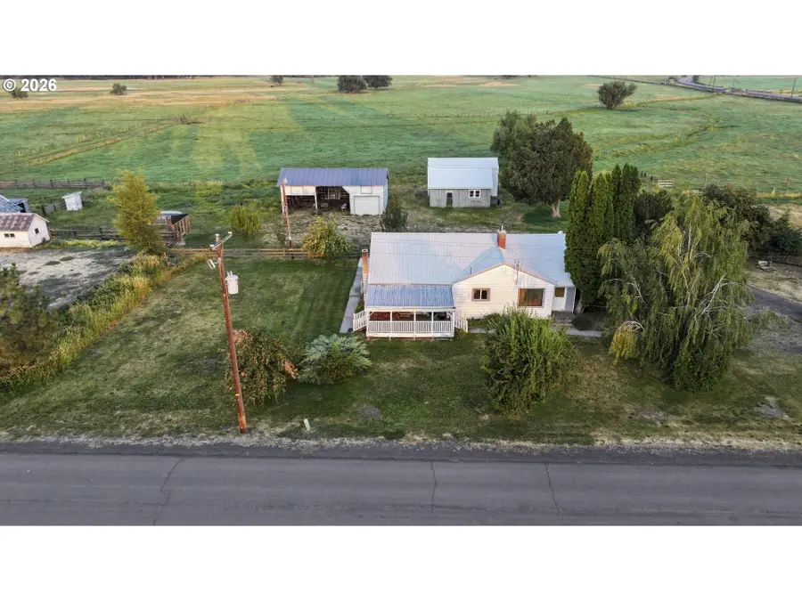 74822 Lower Diamond Ln, Wallowa, OR 97885 - #2
