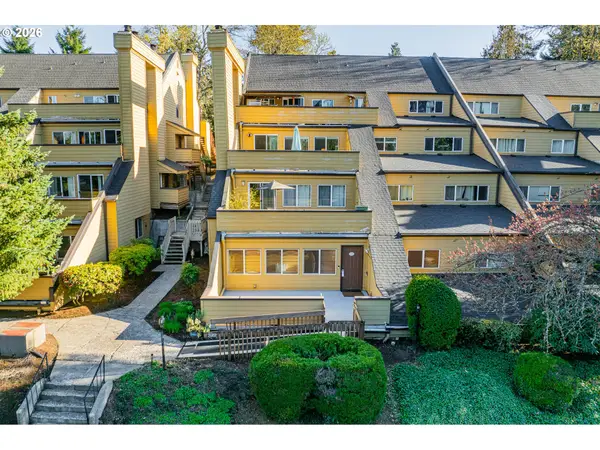 1621 NE 113th St #122, Vancouver, WA 98686