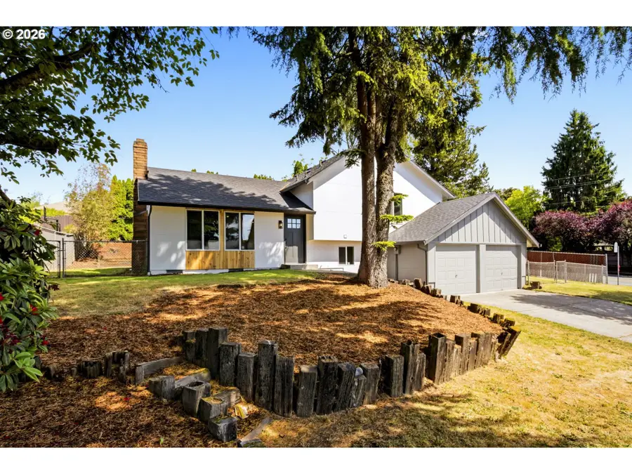 9905 NW 4th Ave, Vancouver, WA 98685 - #3
