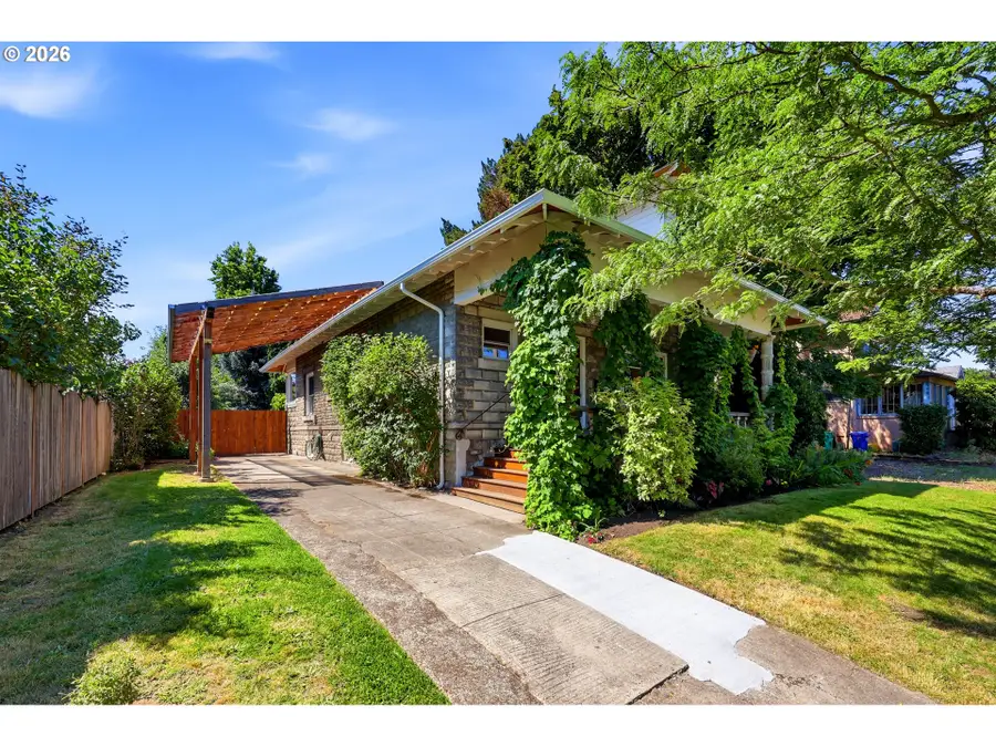 1820 N Schofield St, Portland, OR 97217 - #3