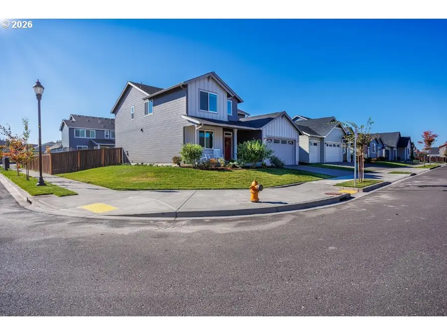 2731 S 6th Way, Ridgefield, WA 98642 - #3