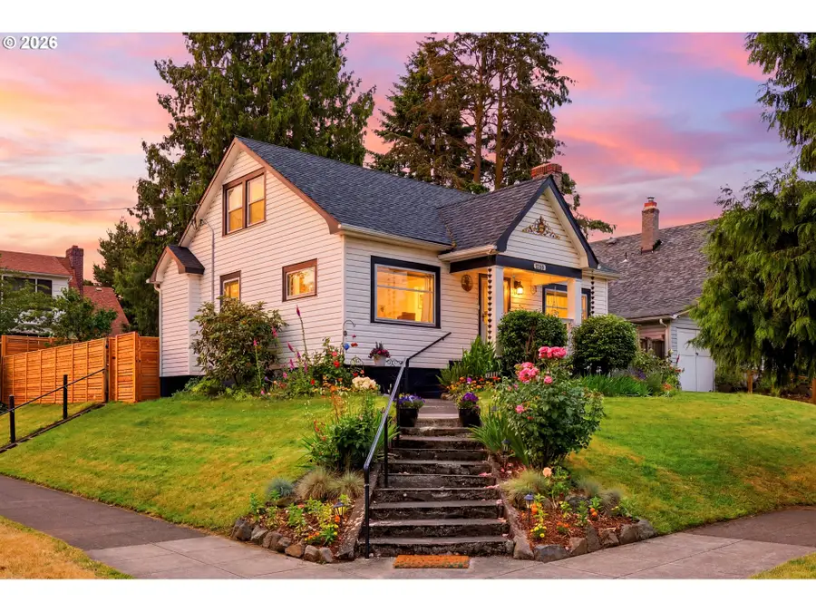 3242 NE 43rd Ave, Portland, OR 97213 - #2