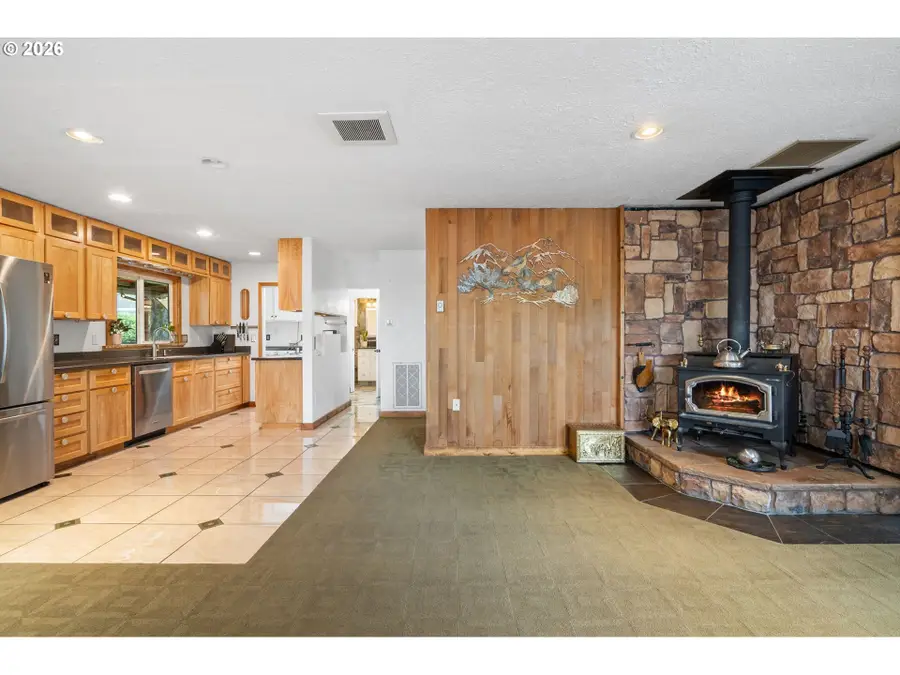 4620 SW 177th Ave, Beaverton, OR 97078 - #3