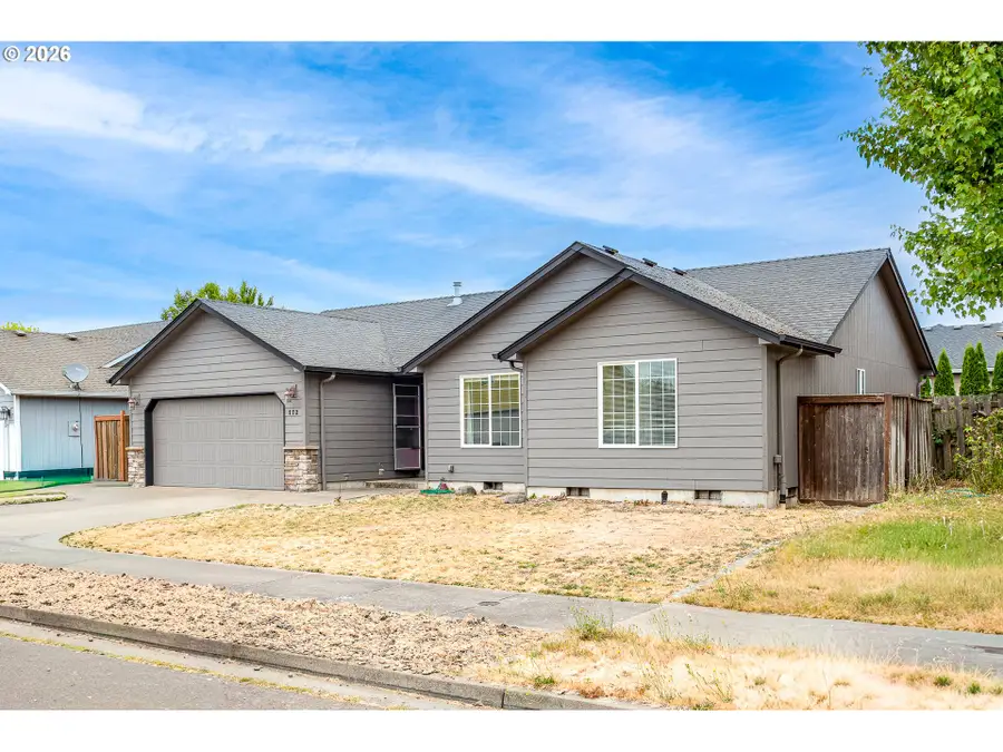 572 Royal Tern Ave, Halsey, OR 97348 - #3