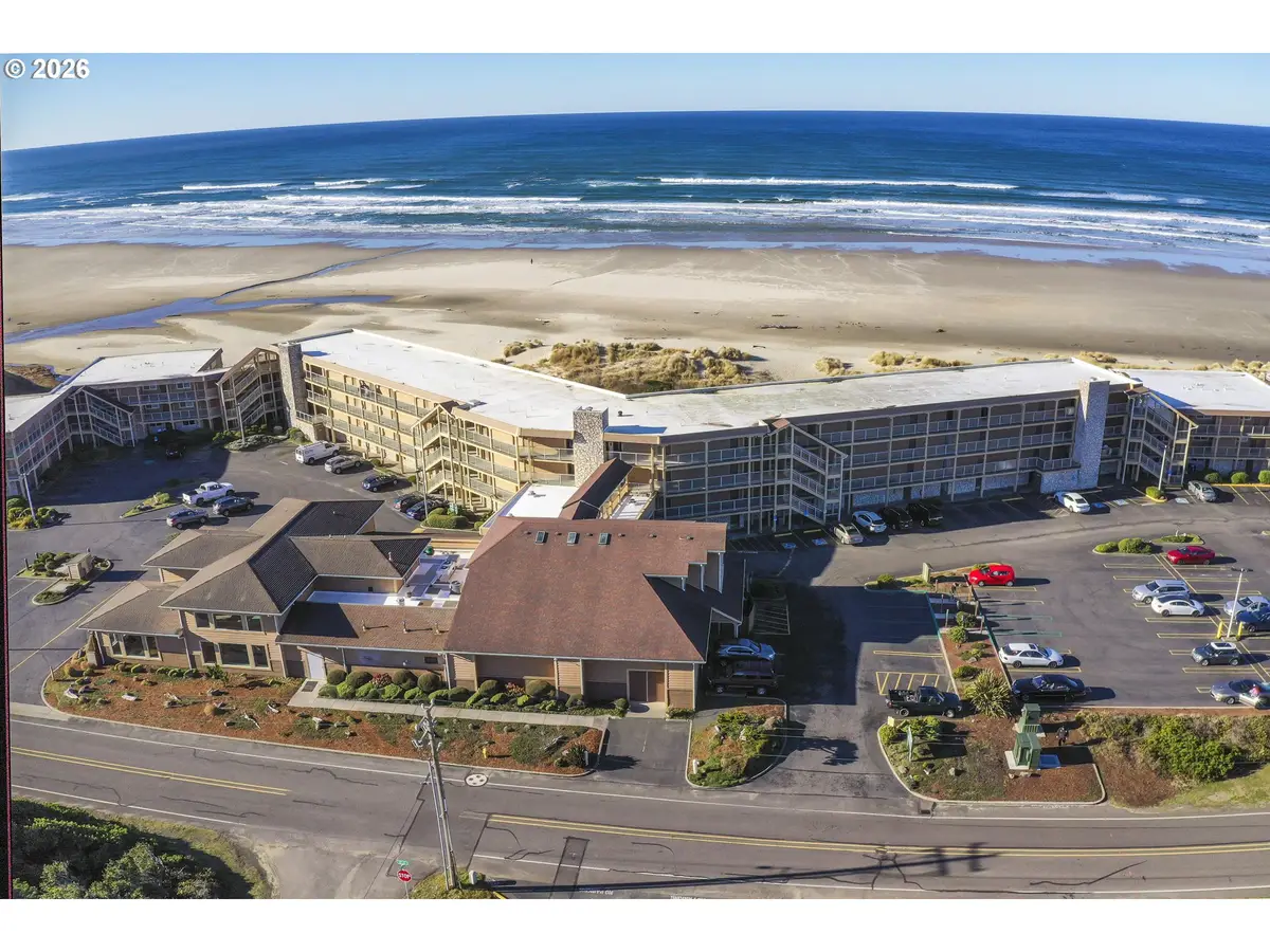 88416 1st Ave #110/112, Florence, OR 97439 - #1