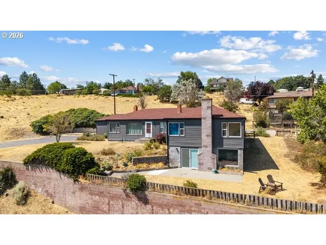 875 W 1st St, Arlington, OR 97812 - #2